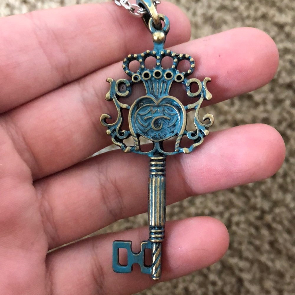Key Necklace - Picture 3 of 3